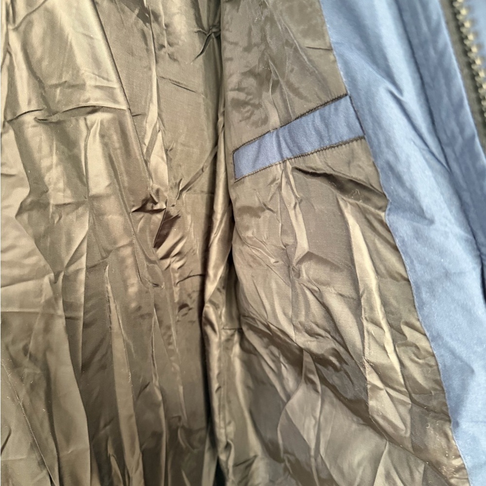 Men's Dark Blue Puffer Jacket - Picture 9 of 11